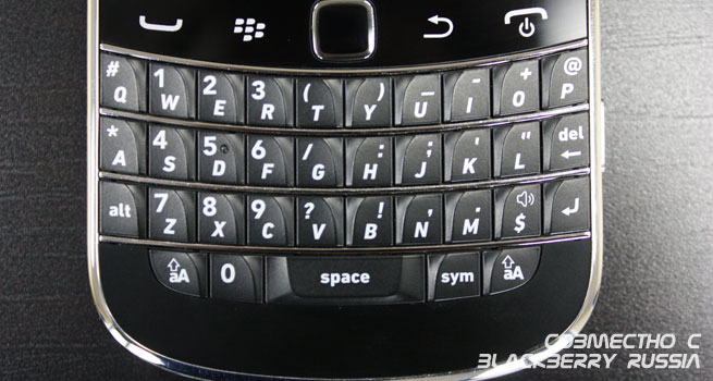 BlackBerry 9900 Bold оригинальная английская клавиатура