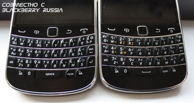 BlackBerry 9900: Original & Hong Kong
