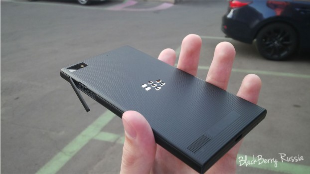 blackberry z3 обзор