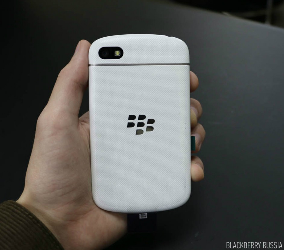 blackberry q10 фото обзор