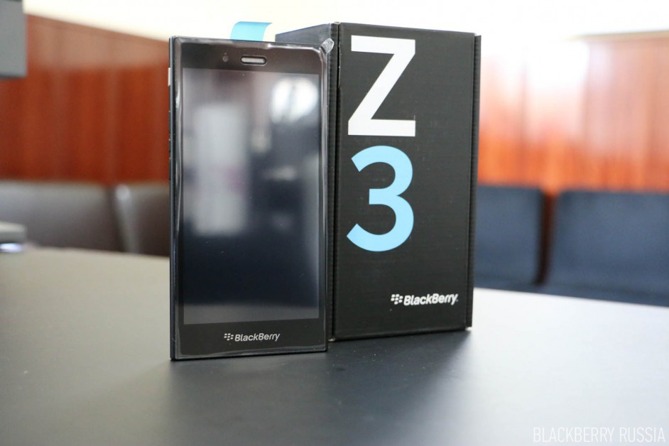 Фото-обзор BlackBerry Z3