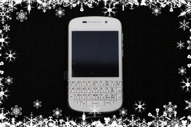 Фотообзор белого BlackBerry Q10