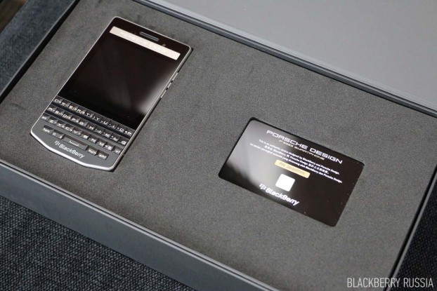 BlackBerry-P'9983-PORSCHE-DESIGN-3