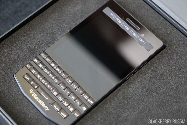 BlackBerry P'9983 PORSCHE DESIGN Graphite графит