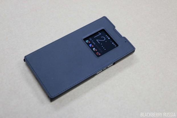 Чехол BlackBerry Priv Leather Smart Flip Case черный