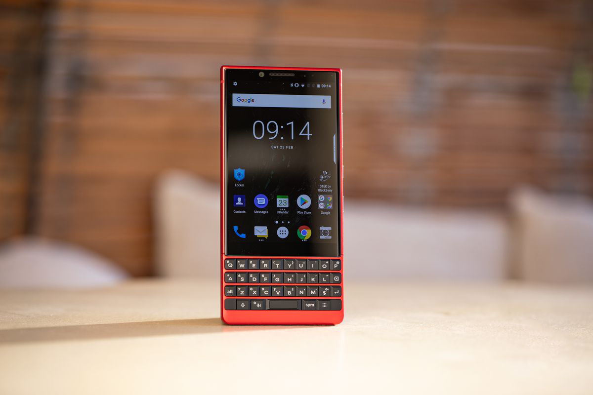 BlackBerry key2 red edition красный